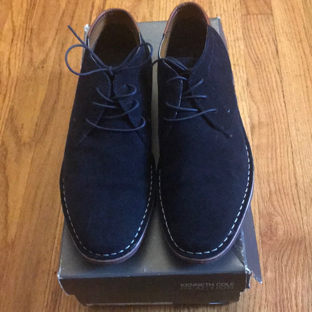 Dress shoes